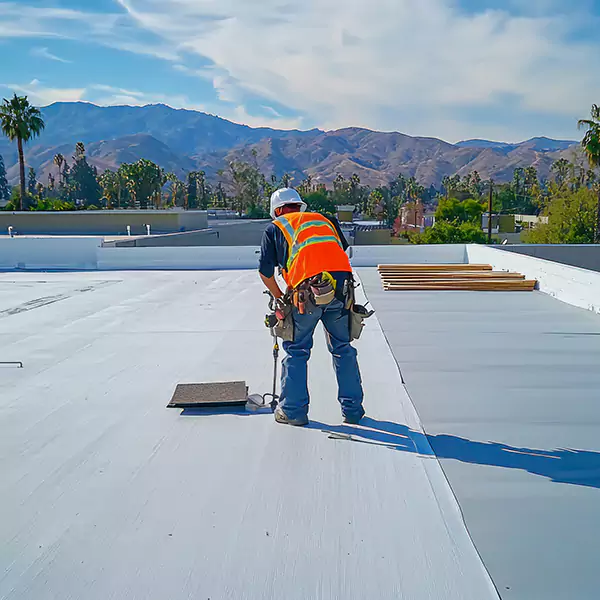 Why San Diego Property Owners Trust San Diego Roofing Specialist for Flat Roofing?